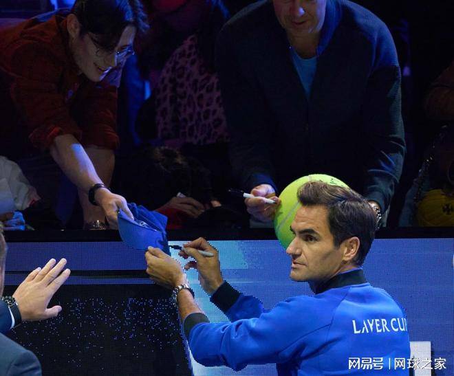 德国网球队碾压日本网球队，费德勒关键制胜的简单介绍