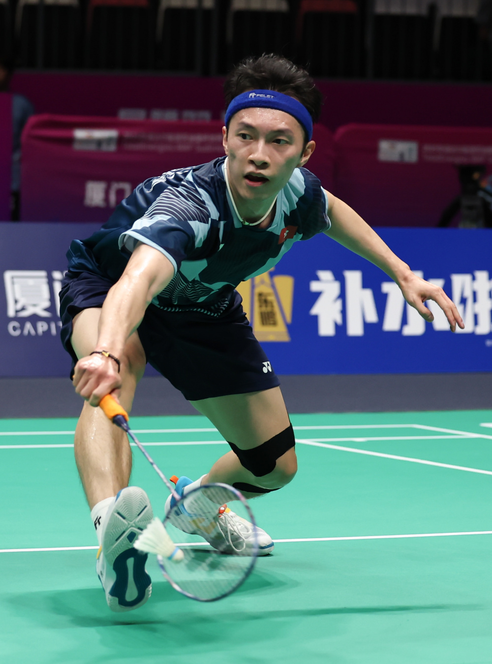 泰国羽毛球队险胜马来西亚羽毛球队，谌龙统治全场的简单介绍
