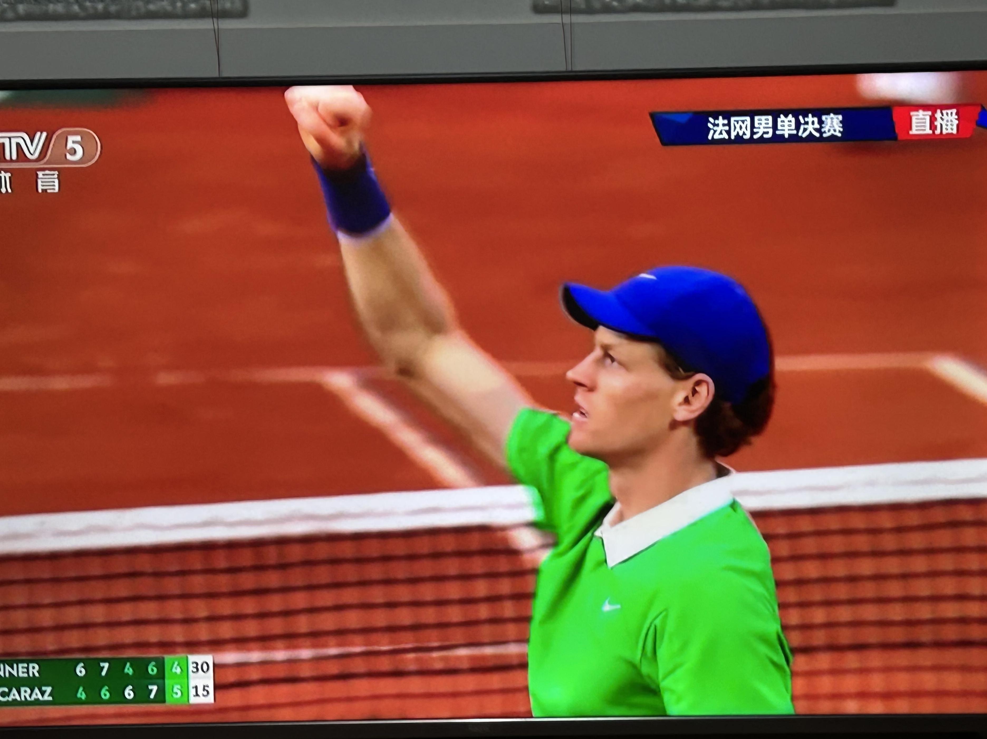 法国羽毛球队逆转中国羽毛球队，辛杜一己之力扛起全队的简单介绍