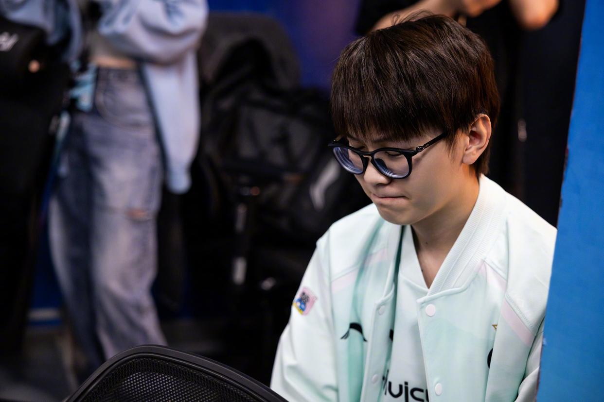 关于BLG逆转C9，Meiko2制霸全场的信息