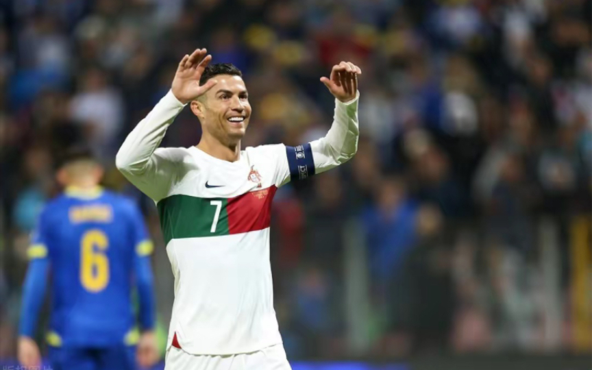 智利队勇夺小组头名，表现出色的简单介绍