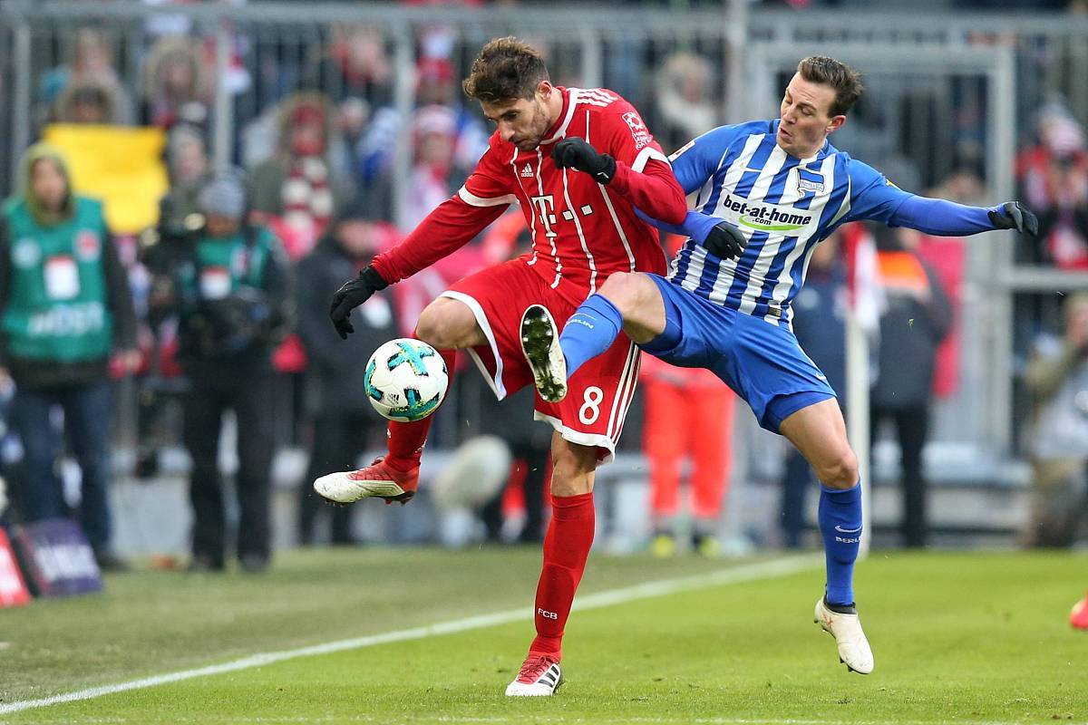 包含柏林赫塔中场表现出色，成为球队核心的词条