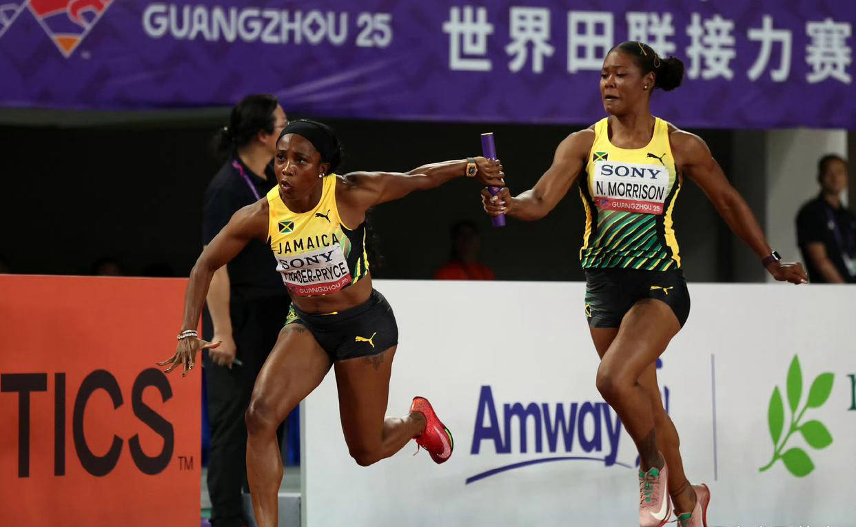 精彩纷呈的比赛画面震撼人心,赛场上激情迸发的简单介绍 精彩纷呈的比赛画面震撼人心,赛场上激情迸发的简单介绍