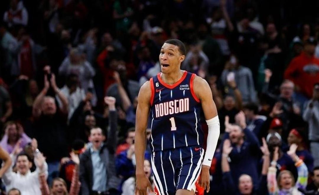 火箭逆转山西队,利拉德扛起全队的简单介绍 火箭逆转山西队,利拉德扛起全队的简单介绍