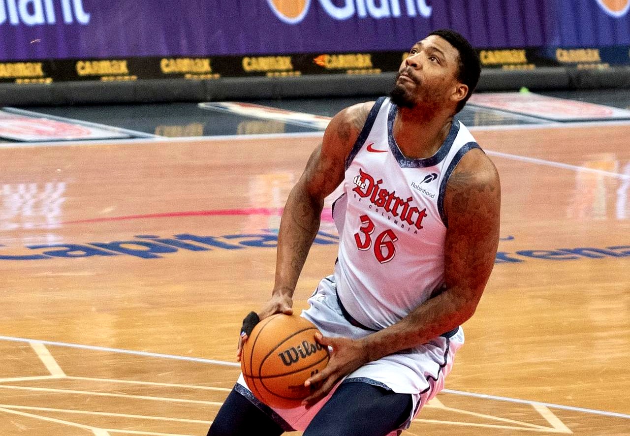 火箭逆转山西队,利拉德扛起全队的简单介绍 火箭逆转山西队,利拉德扛起全队的简单介绍