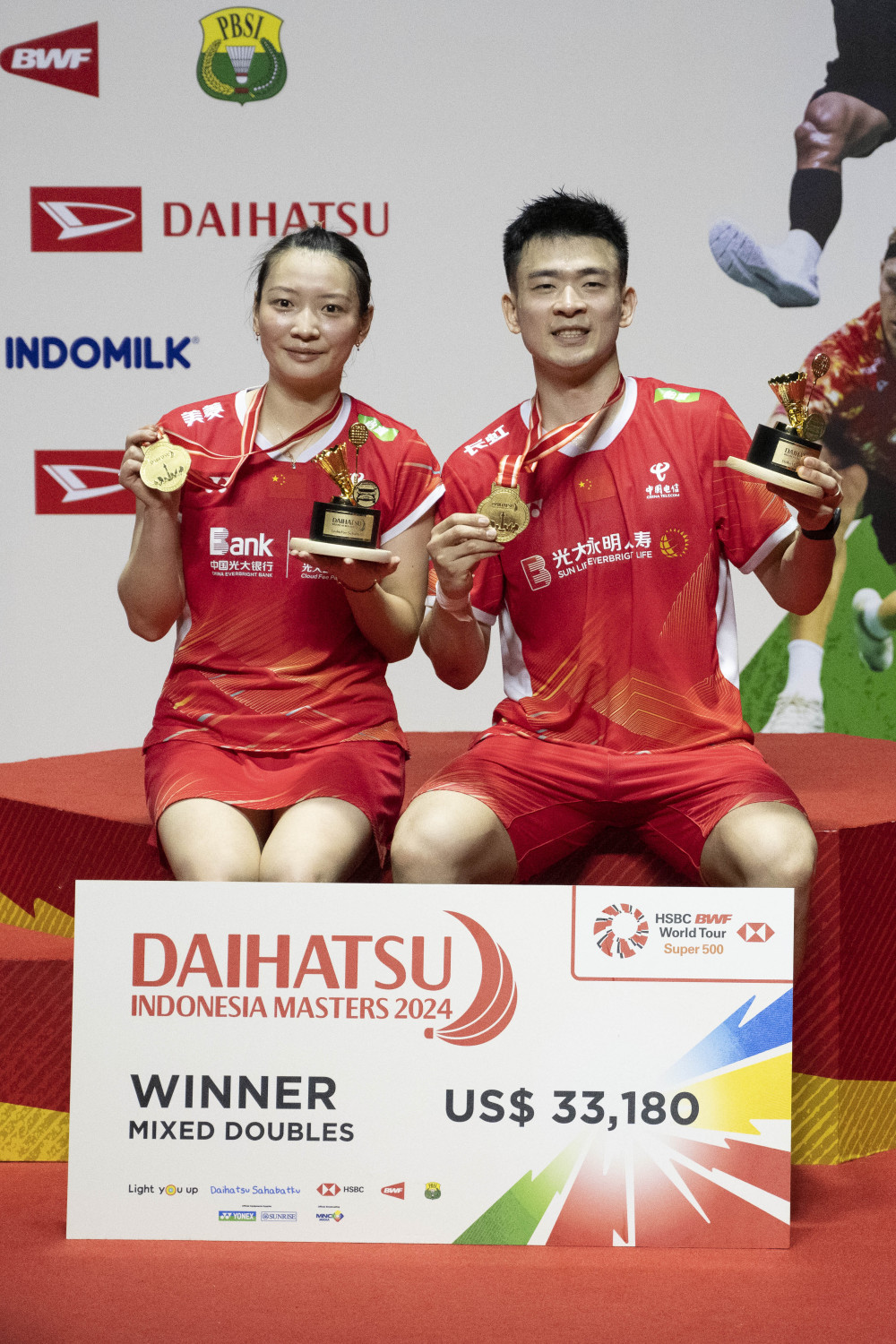 包含印尼队横扫印度队，郑思维关键制胜的词条