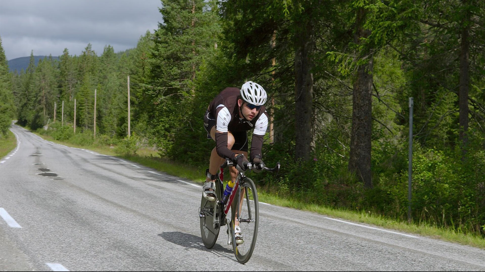 欧冠半决赛焦点战,独行侠斩落北京队,一场跨越想象的篮球盛宴